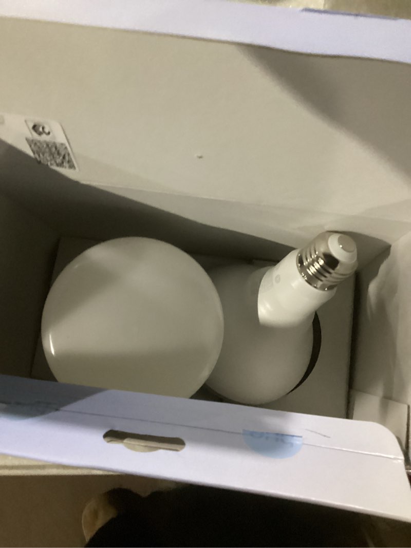 Condition photo showing Good Condition for Philips Hue Essential Smart LED BR30 Bulb 2-Pack, White and Color Ambiance, E26, 7.2W, 2200K-6500K, 650 Lumens, Dimmable, Works with Alexa, Google Assistant, Apple Home 2 Pack