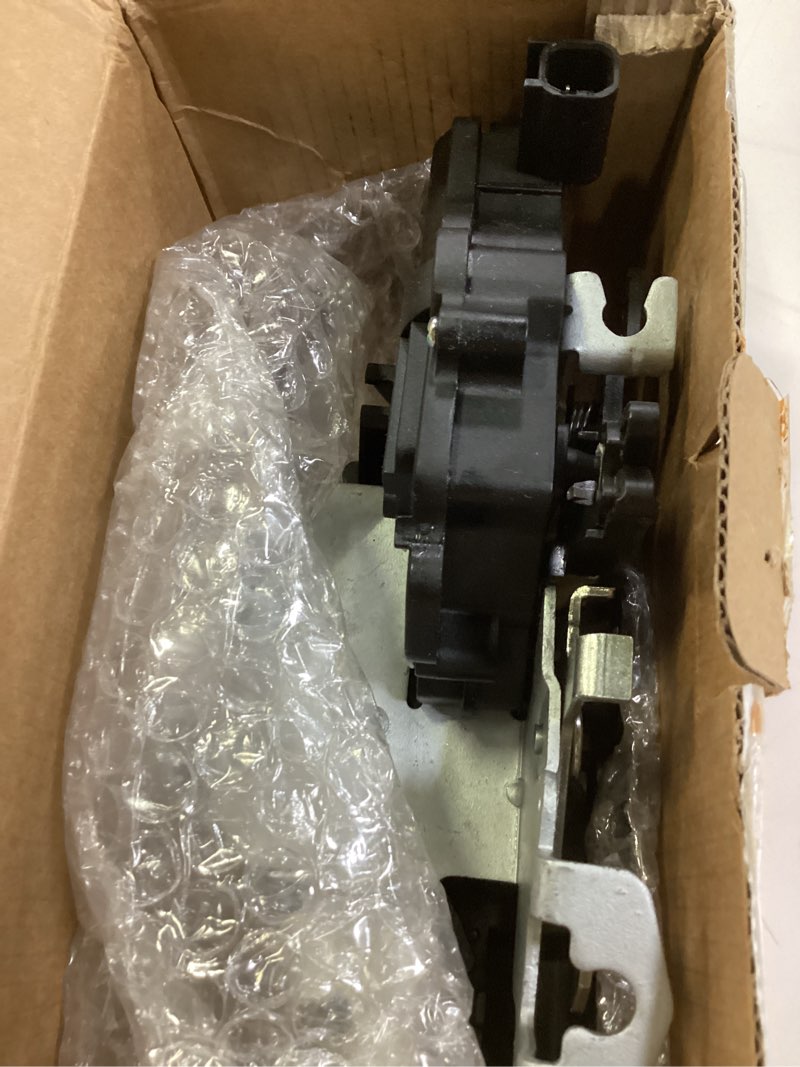 Condition photo showing Good Condition for motoku front left door lock actuator w/power locks for ford f-150 2015-2020 f-250 f-350 f-450 f-550 super duty 2017-2022 lh driver side