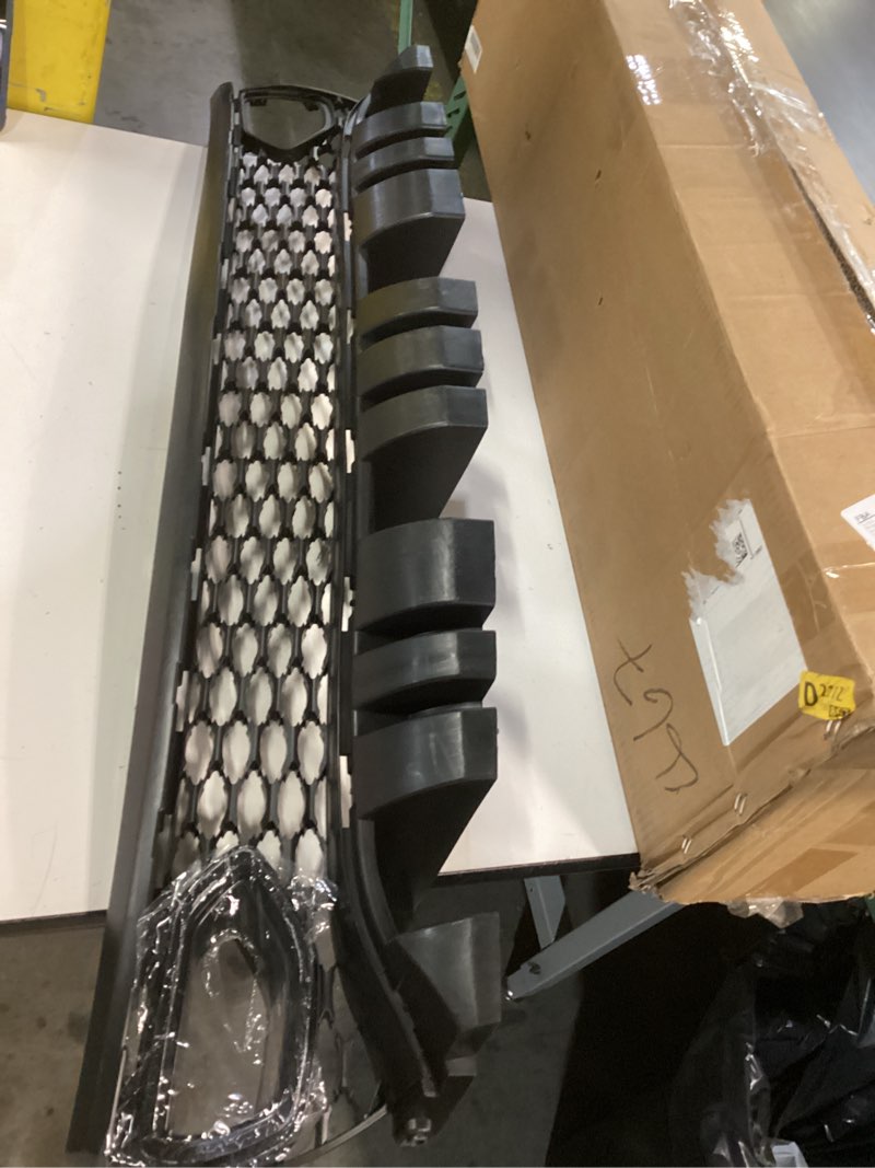 Condition photo showing As Is for front upper lower grille for 2015-2021 dodge charger srt scat pack daytona mesh bumper grill 68394592aa 68417505ab (upper)