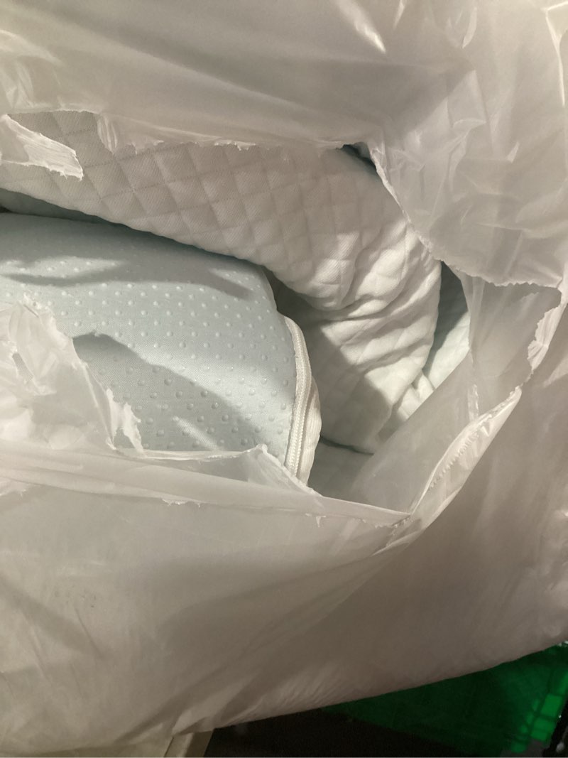 Condition photo showing Good Condition for Sweetcrispy Mattress Topper Queen with Removable Soft Cover, Memory Foam 4 Inch Thick Gel Infused Cooling Toppers Pad for Queen Size Bed, Sleeper Sofa, RV, Camper, CertiPUR US Certified 4 IN & Fabric Cover Queen