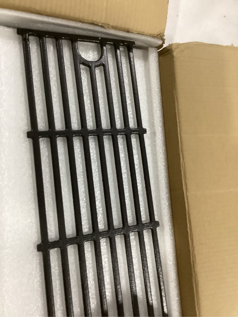Condition photo showing Good Condition for 17" Grill Grates for Charbroil Performance 5 Burner 463448021 463449021 463450022 463451022 463455021 463458021, Cast Iron Replacement Parts for Charbroil 463448021, G426-0004-W1 G426-0005-W1
