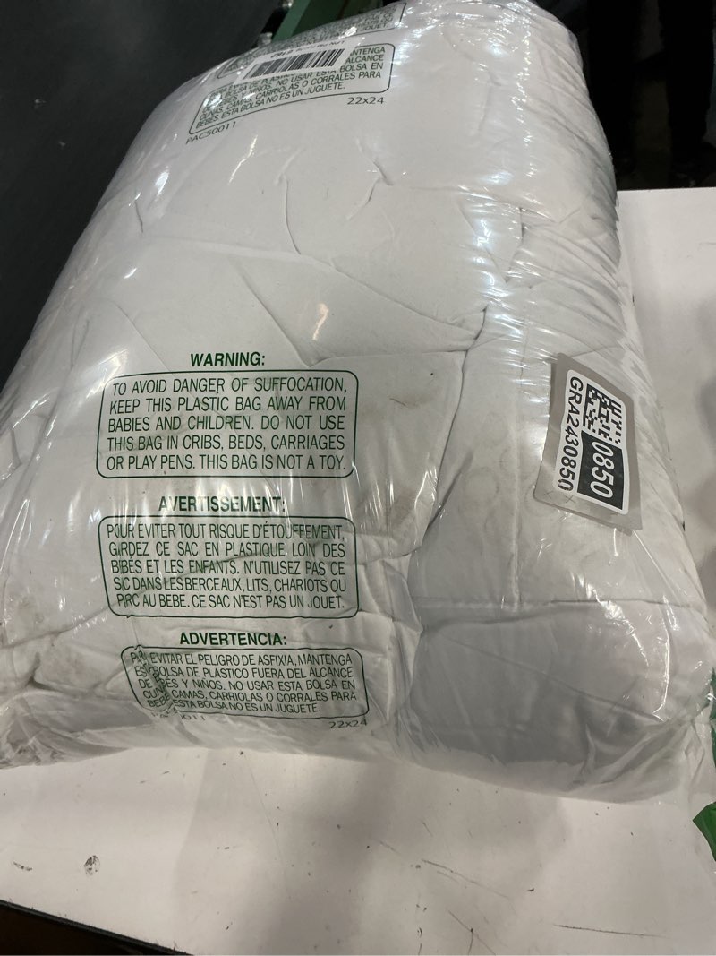 Condition photo showing As Is for Bedsure Comforter Duvet Insert - Quilted Comforters Cal King Size, All Season Duvet, GentleSoft Down Alternative Bedding, with 8 Tabs, Gifts for Women/Men, White,Alaskan King 130x120 Inches White Alaskan King