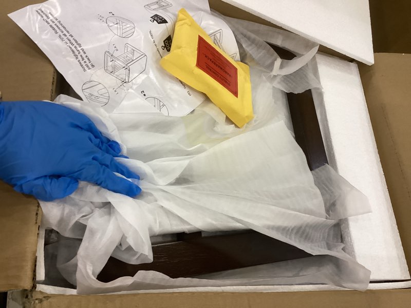 Condition photo showing Good Condition for Small Shoe Rack Bench,2 Tier Wooden Entryway Bench with Shoe Storage, Shoe Rack with Cushion for Living Room, Hallway(Green, 21.6") Pu-green 11.8"D x 21.6"W x 16.5"H