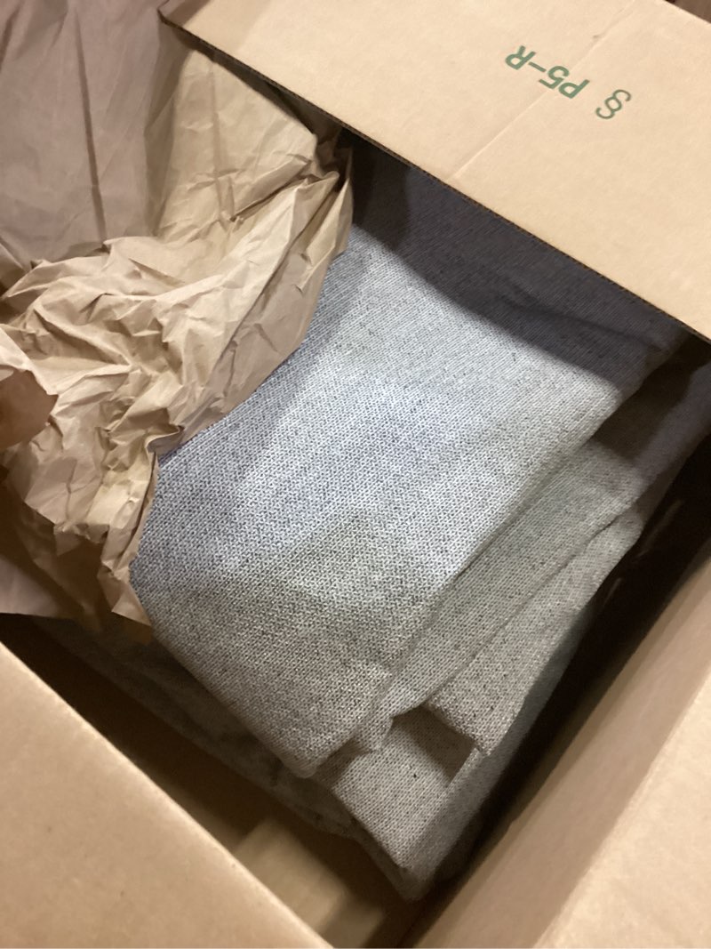 Condition photo showing Good Condition for Sour Lemon 8x10 Area Rugs for Bedroom, Living Room Fluffy Rug, Large Area Rug Shag Shaggy Carpet Soft Plush Furry Bedside Rugs, Machine Washable Area Rugs for Kids Girls Boys Home Decor Anti Slip Grey Lantern 8' x 10' (Rectangular)