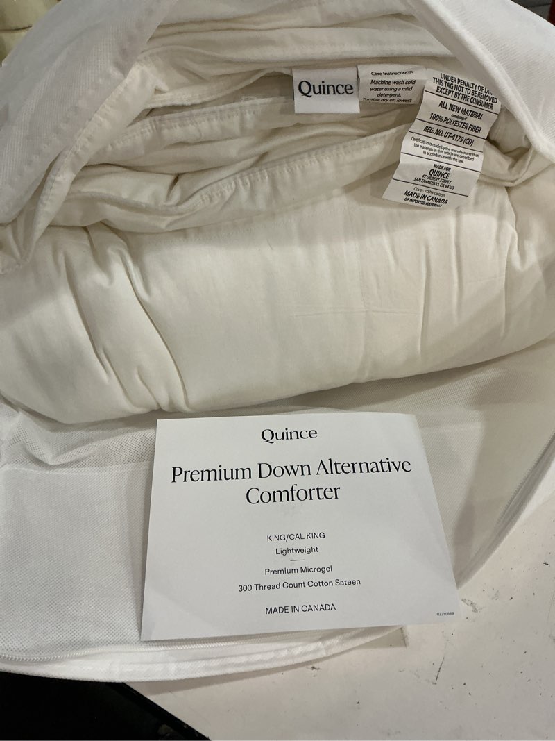 Condition photo showing New/Like New for lightweight premium down alternative comforter, king/cal,king white
