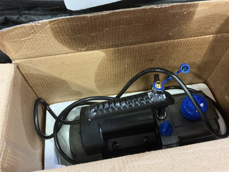 Condition photo showing As Is for 3.5 cfm ac vacuum pump and manifold gauge set, 110v 1/4 hp single stage rotary vane air vacuum pump hvac for r12, r22, r410a, r134a ac refrigerant recharging with carry bag 3.5cfm