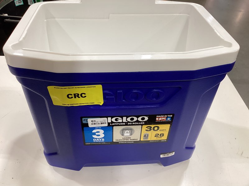 Condition photo showing As Is for igloo latitude 30qt roller cooler ( missing top)