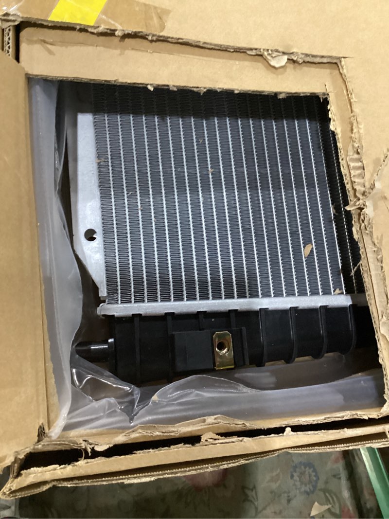 Condition photo showing New/Like New for vibeup 2789 radiator compatible with ford mustang 2004-2014 | #replaces fo3010270 4r3z8005ca 4r338005ce-ss rad:2789