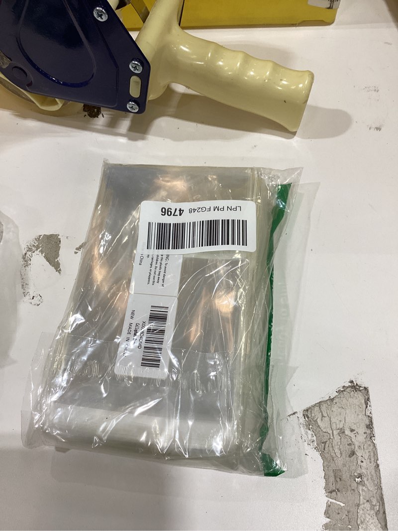 Condition photo showing New/Like New for Romeda 300 Pcs Cellophane Bags, 4x6" 2.8 Mils Cookie Bags for Packaging, Small Cellophane Bags Self Adhesive, Cello Bags Small Clear Plastic Bags for Candy, Bread, Dessert, Party Favors, Bakery 4" X 6" 300PCS