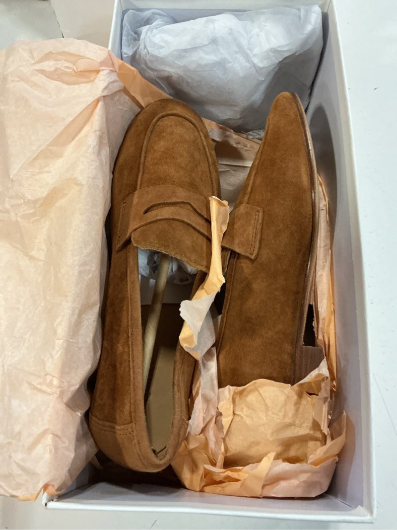 Condition photo showing Good Condition for quince italian suede penny loafer, 5.5, cognac