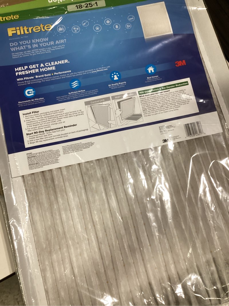Condition photo showing New/Like New for Filtrete 18x25x1 Air Filter  MPR 700 MERV 8  Dust  Pollen  and Pet Dander Reduction  1 Filter