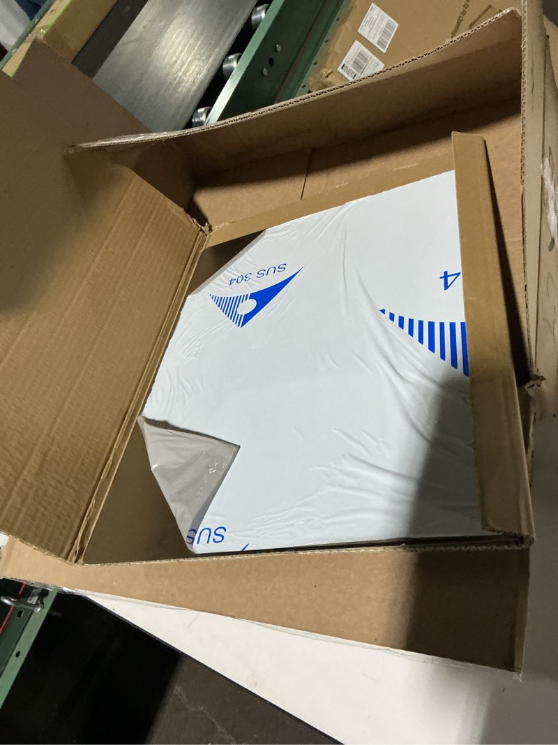 Condition photo showing Good Condition for Stainless Steel Cutting Boards with Lip for Kitchen,Chopping Boards for Countertop,Large Metal Cutting Board over Sink Suitable for Meat, Fruits,Vegetables,Bread,Cake,Pasta,Noodle,Pizza(19.7"*15.7") 19.7"L x 15.7"W