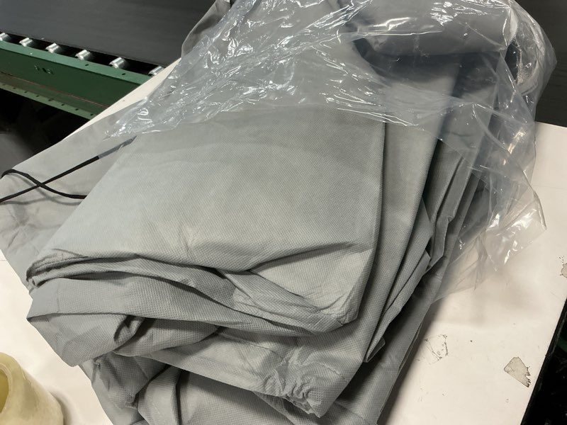 Condition photo showing As Is for Windyun 4 Pack Plant Winter Protection Pot, 2 PCS 19.7" x 17.7" and 2 PCS 25.6" x 27.6" Flower Pot P