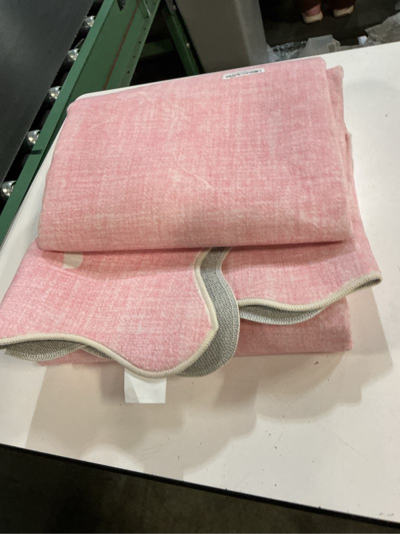 Condition photo showing Good Condition for garveehome scalloped bow rug for living room, solid pink rug for dorm, washable rugs 5x7 soft low pile non slip scalloped rugs for nursery college bedroom decor kids room playroom pink 5' x 7' (rectangular)