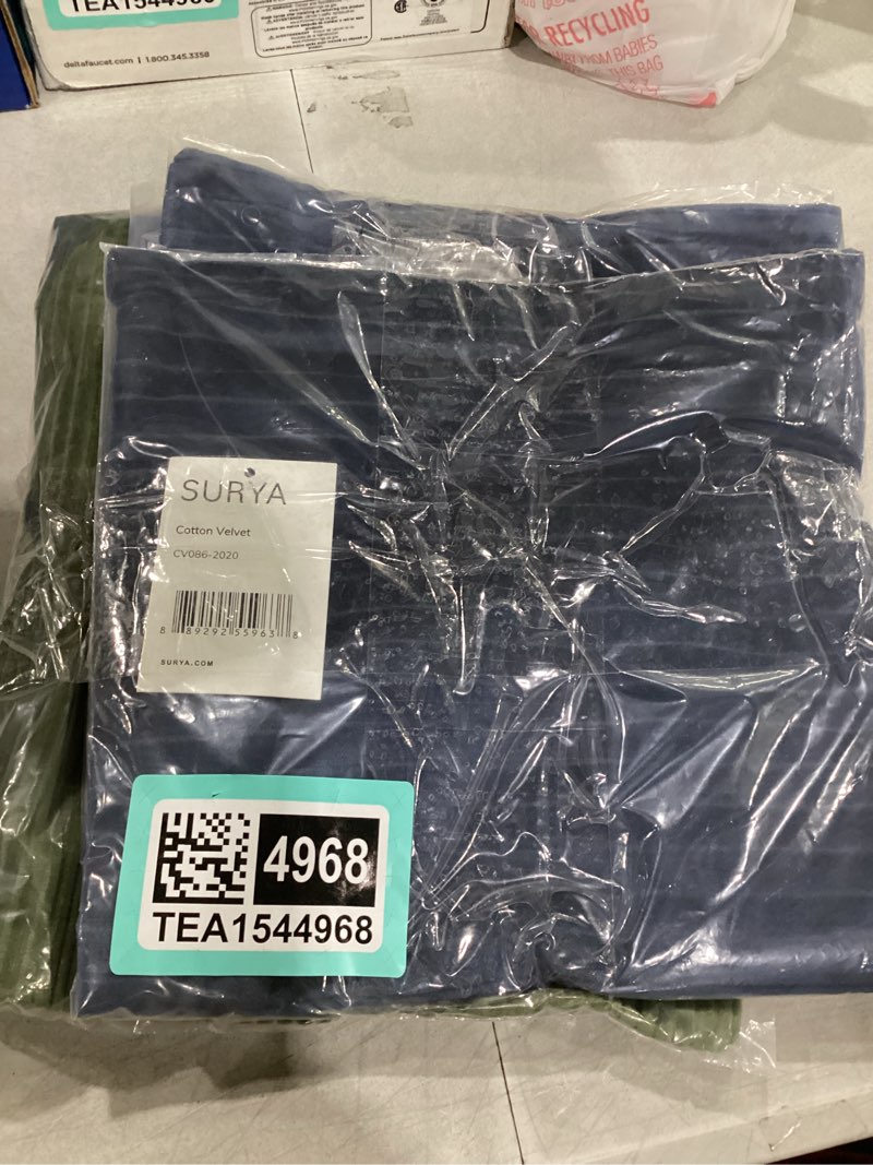 https://lotting-media.assets.bidfta.com/lotting_e7f2122a-10a8-4324-a609-e6a335e9c0fc