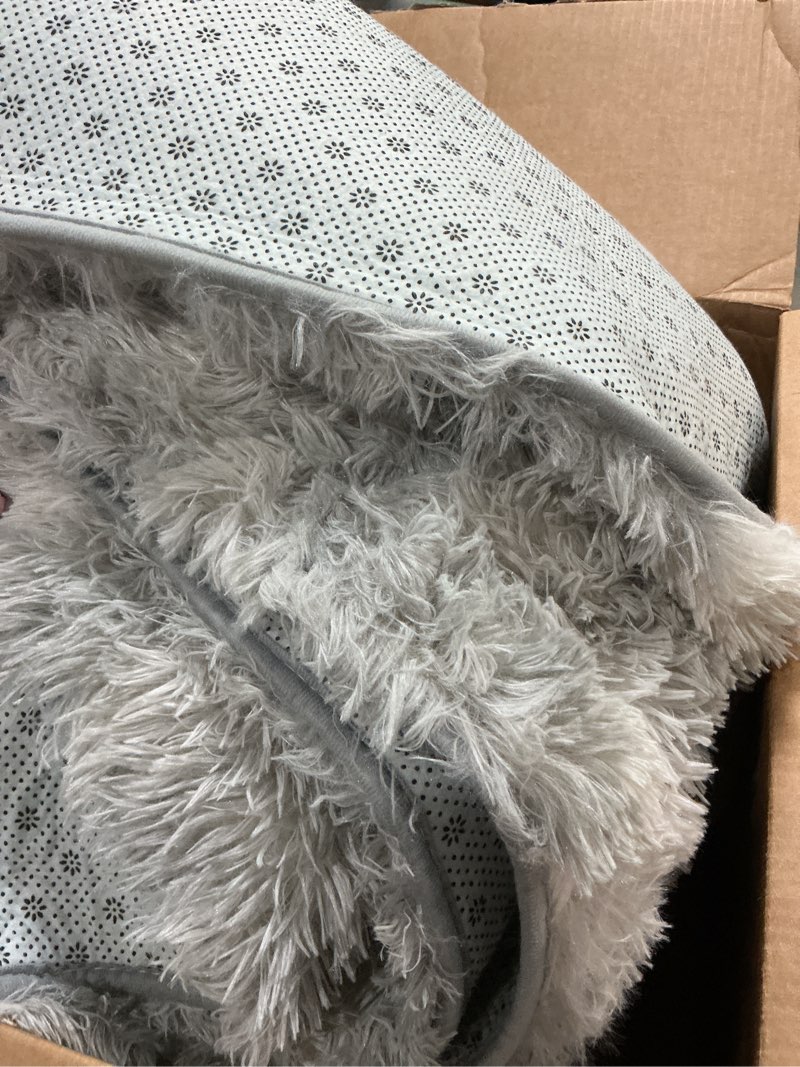 Condition photo showing item condition for Shag Area Rugs for Bedroom Living Room,8X10 Ultra Soft Fluffy Area Rugs for Dorm, Indoor Carpet Nursery Rugs for Kids Girls Room Home Decor,Tie-Dye Grey 8' x 10' (Rectangular) Mottling Grey