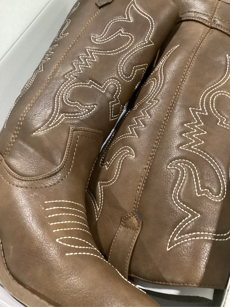 Condition photo showing New/Like New for dream pairs cowboy cowgirl boots for women wide square toe western mid calf pull-on embroidered stitched retro boots 7.5 brown