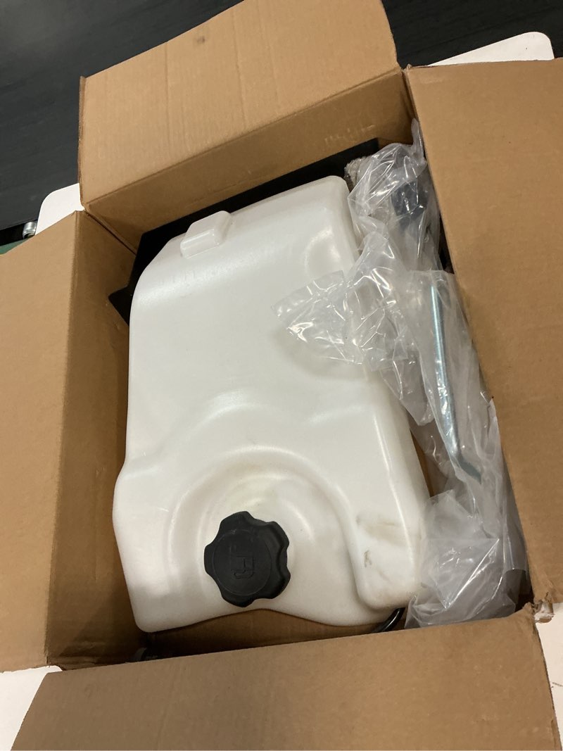 Condition photo showing Good Condition for gy21876 gas fuel tank, plastic gas tank compatible with john deere 100 series, include d140 l100 l108 l110 l111 l118 l130 la105 la115 riding lawn mower fuel tank, replace gy21102, gy20894