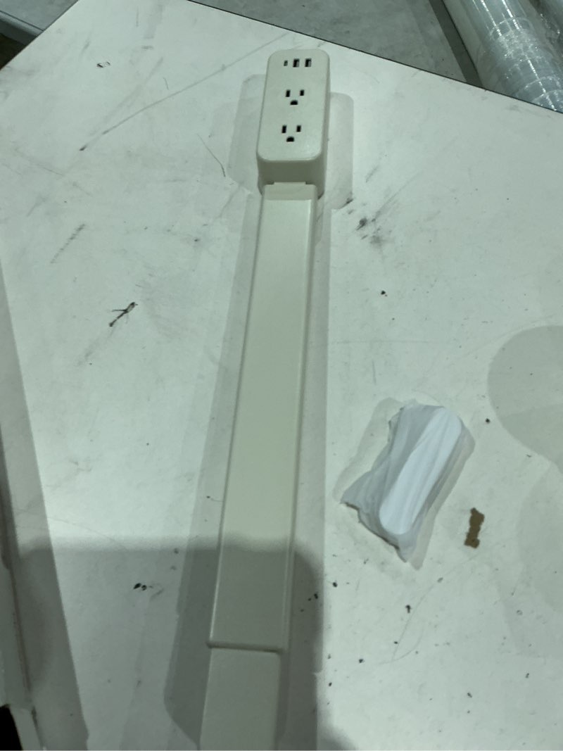 Condition photo showing Good Condition for electrical outlet extender - features usb-a, usb-c and 2 ac outlets, extends from 22"-34", rotates 180° to access hard-to-reach outlets, wall outlet expander for nightstands