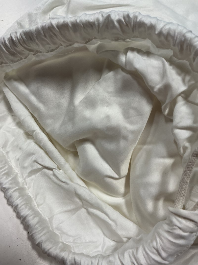 Condition photo showing Good Condition for quince bamboo sheet set white king