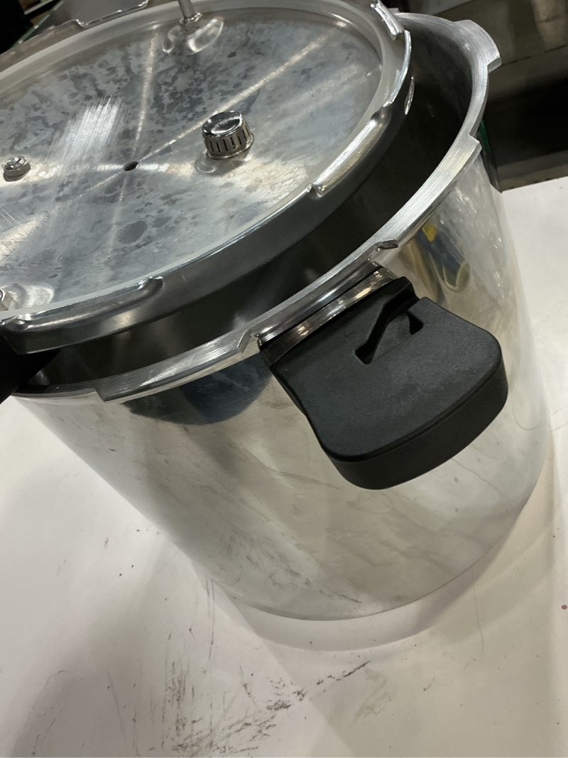 Condition photo showing As Is for barton pressure canner release valve aluminum canning pot cooker pot stove top with pressure gauge instant fast cooking pot stewing locking system (22 quarts) meat, poultry & vegetables
