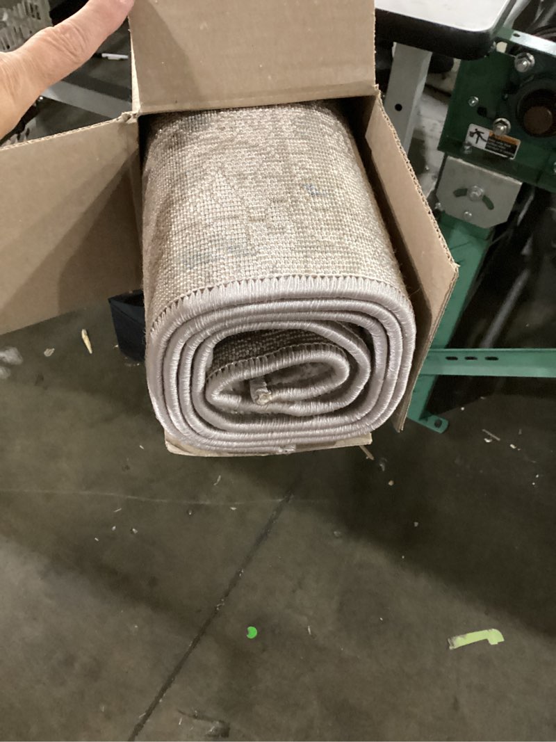 Condition photo showing Good Condition for luxe weavers vintage floral blue area rug 4x5 area rug blue 4' x 5' (rectangular)