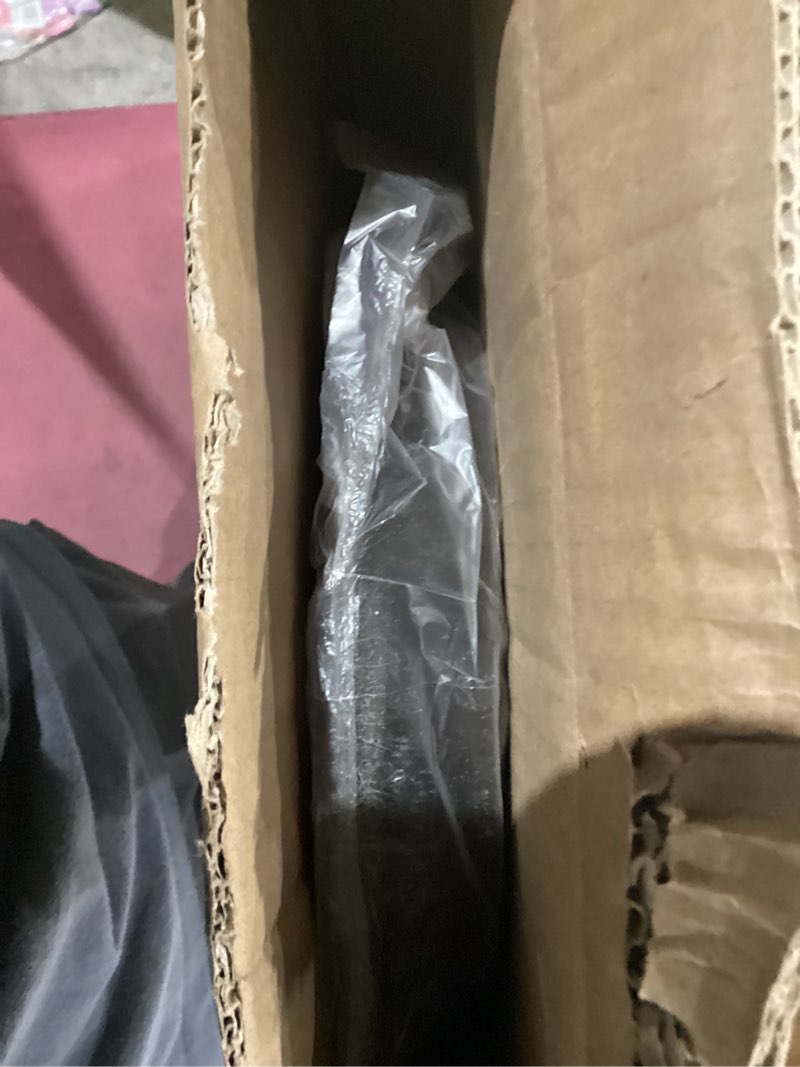 Condition photo showing As Is for WUWEOT Cast Iron Wedge Pan, Round Corn Bread Skillet, 8-edges Biscuit Pan Mini Cake Pan with Long Handle for Scones, Corn Stick, Muffins, Cupcakes and Brownies