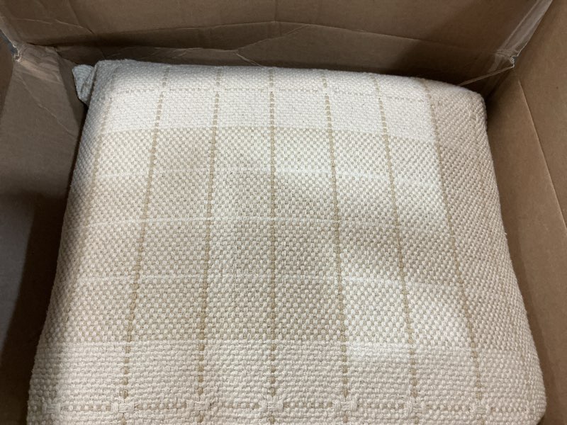 Condition photo showing Good Condition for loloi ii collection pll0193 beige/natural 22'' x 22'' cover w/poly pillow beige / natural 22'' x 22'' cover w/poly