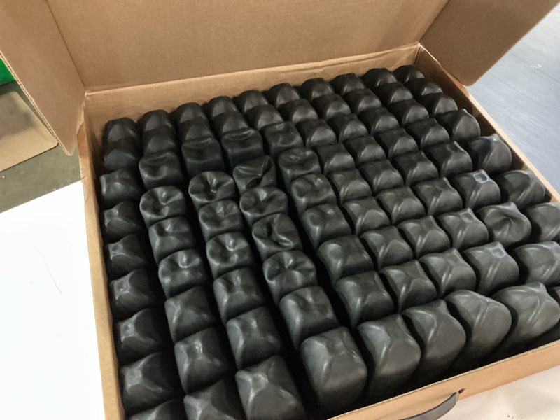 Condition photo showing Good Condition for roho incorporated high profile single compartment cushion 18.25" x 16.5" x 4.25" 10 x 9 number of cells (wxd)