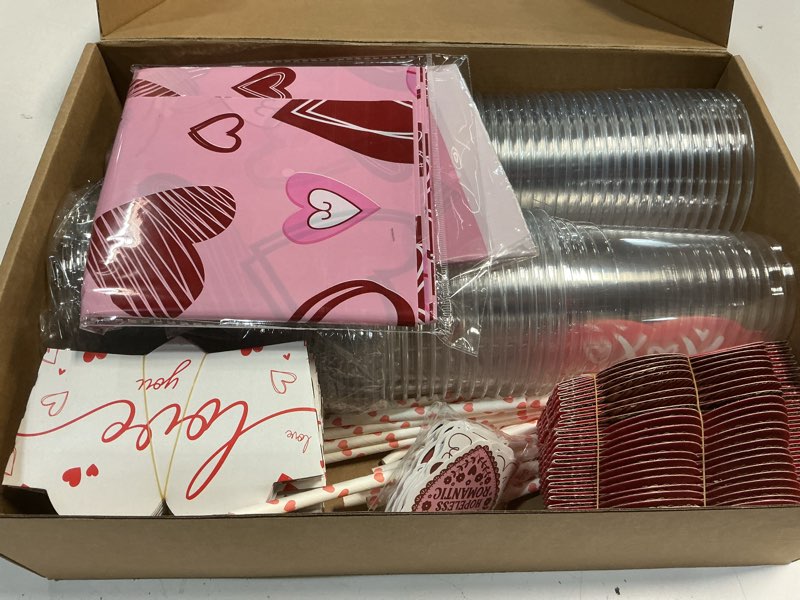 Condition photo showing New/Like New for ovveroch 50 sets valentines day party cups with lids, straws and sleeves 16 oz valentine's day disposable cups with 50 pcs love stickers, 2 pcs heart banner and tablecloth for valentine decoration
