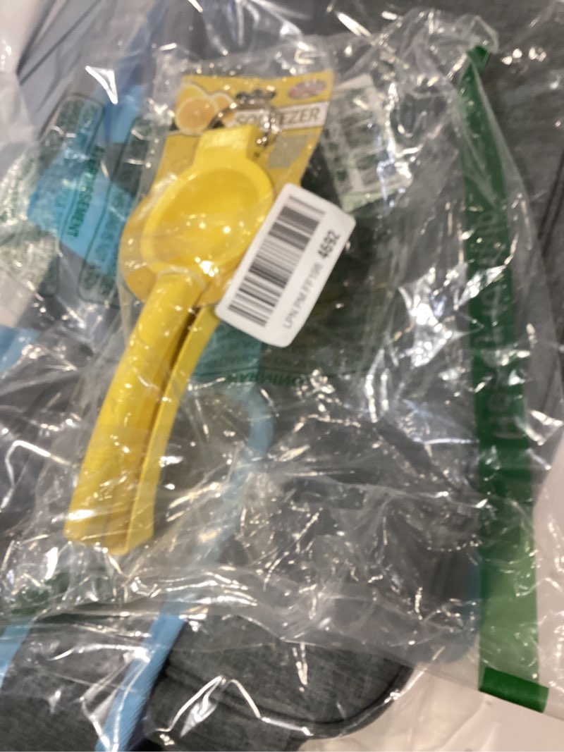 Condition photo showing New/Like New for manual juicer citrus lemon squeezer, fruit juicer lime press metal, professional hand juicer kitchen tool(yellow?