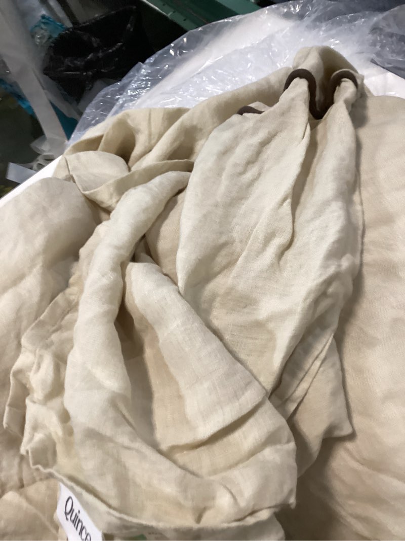 Condition photo showing As Is for quince european linen piped sheet set size: queen
