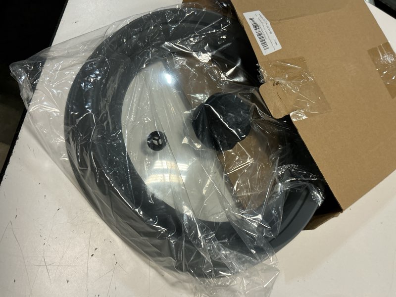 Condition photo showing Good Condition for microwave splatter cover vented glass cover splatter guard lid with collapsible silicone for food as pot cover plate cover 10.8 inch for 6 7 8 9 10 inch plate bowl light grey 10.8 inch light grey lid