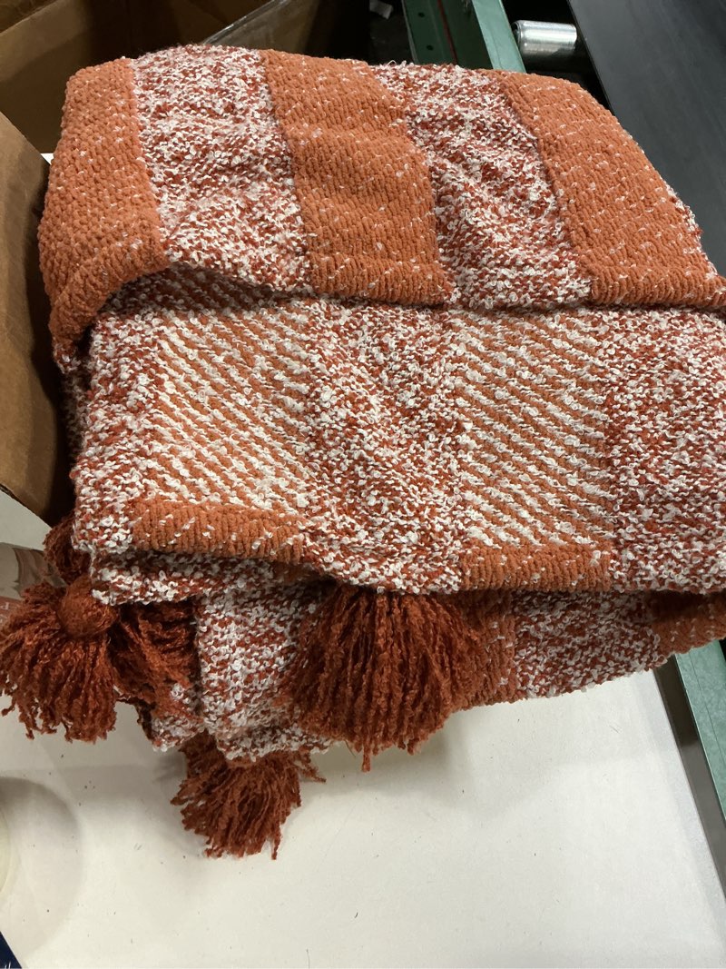 Condition photo showing Good Condition for beautiful terracotta chenille striped throw by drew barrymore, 50" x 60"
