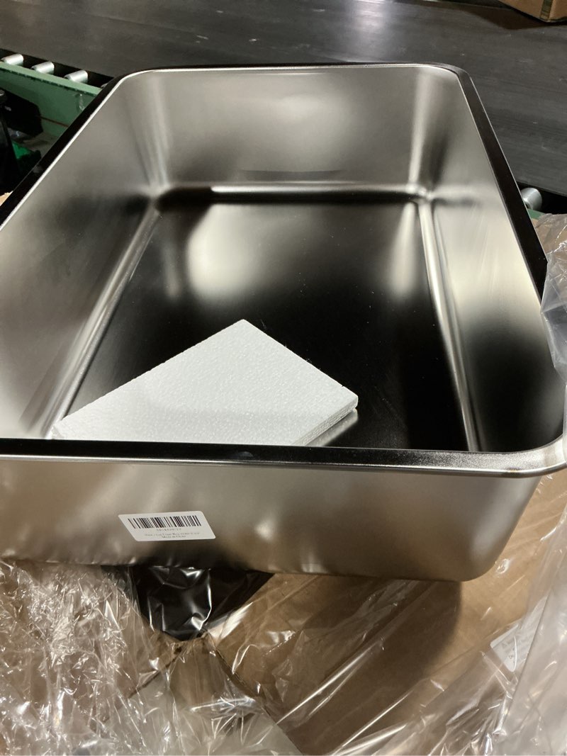 Condition photo showing Good Condition for stainless steel litter box, 23.6“x15.7"x6" deep stainless steel cat litter box extra large, xl metal litterbox for big cats with high sides, non stick surface, easy to clean