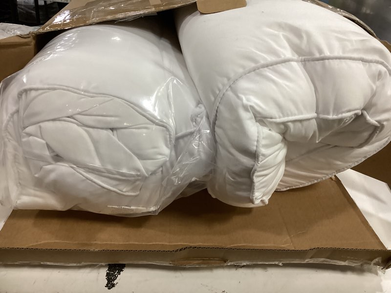 Condition photo showing Good Condition for bed pillows for sleeping queen size - set of 2, soft & fluffy with down alternative filling - hotel luxury quality, gusseted pillow for back, stomach & side sleepers - breathable, comfy & cozy - white queen white