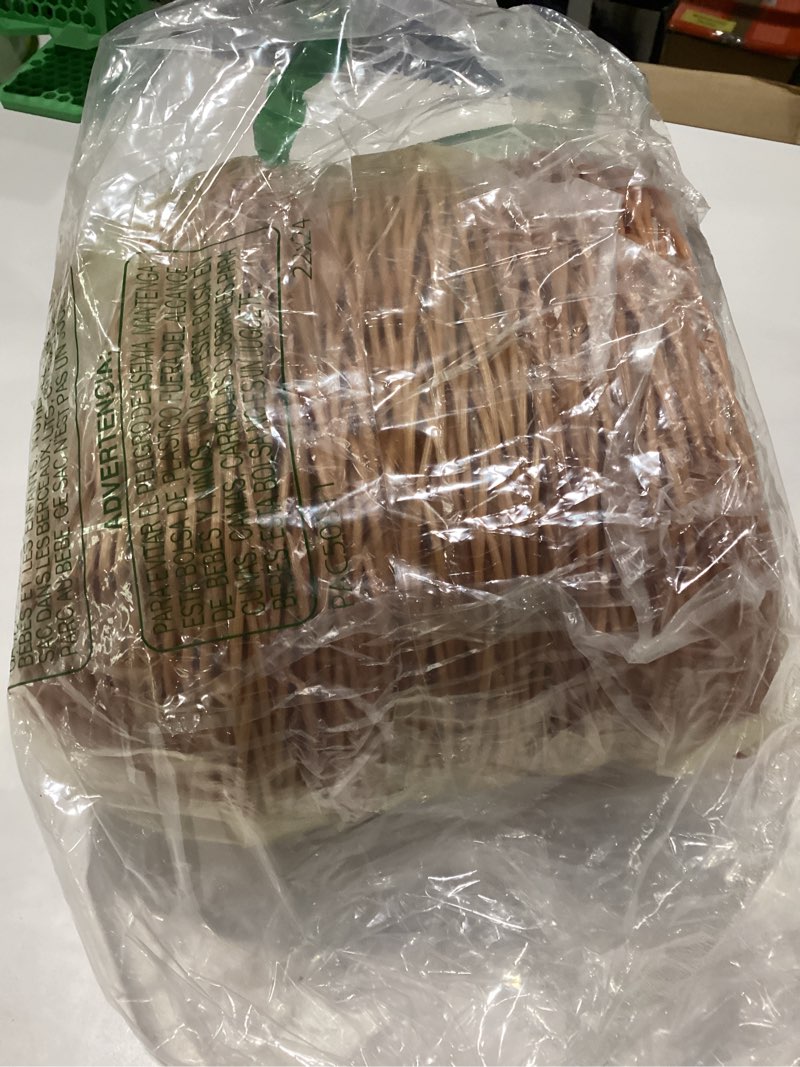 Condition photo showing Good Condition for 12 pack plastic oval woven baskets,10"l x 6"w x 3"h inch small bread and fruit baskets for food storage,serving,gift packaging, kitchen,and restaurant display or storage basket etc.
