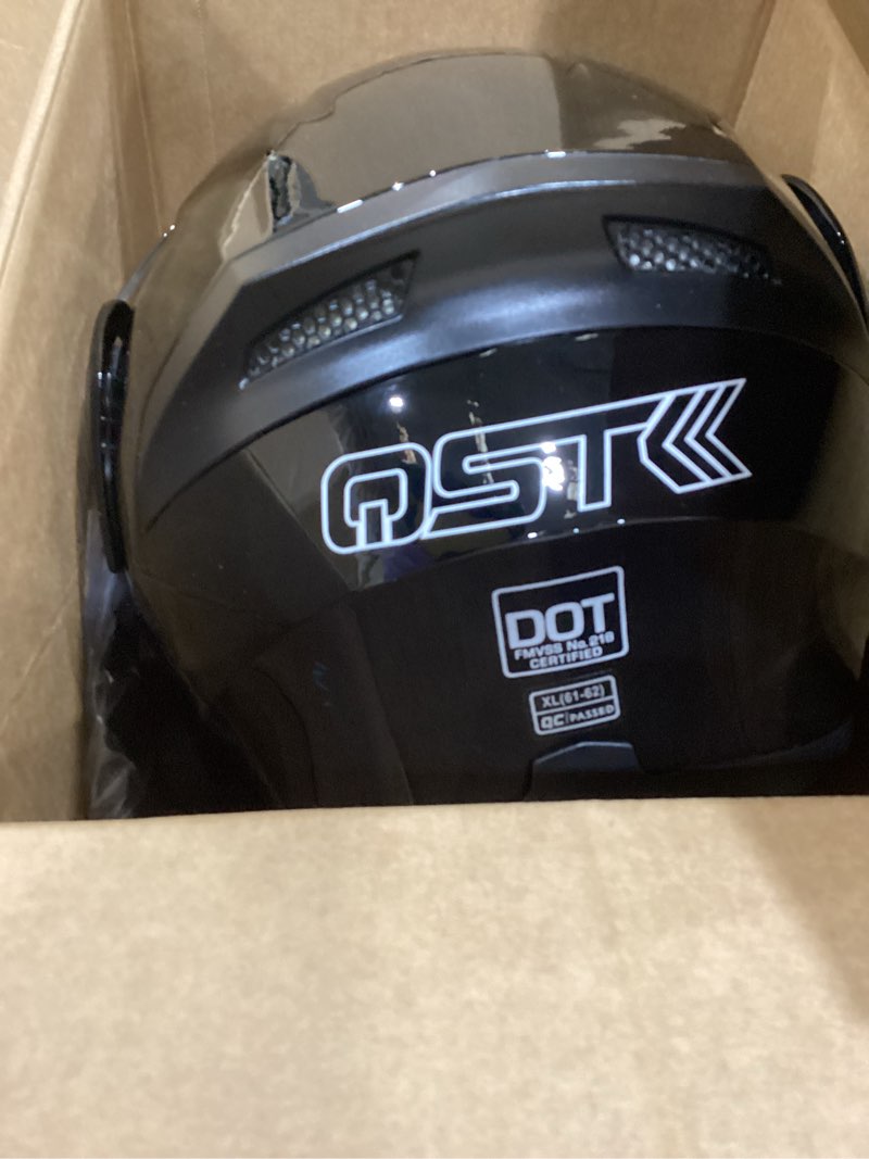 Condition photo showing Good Condition for Qst helmet