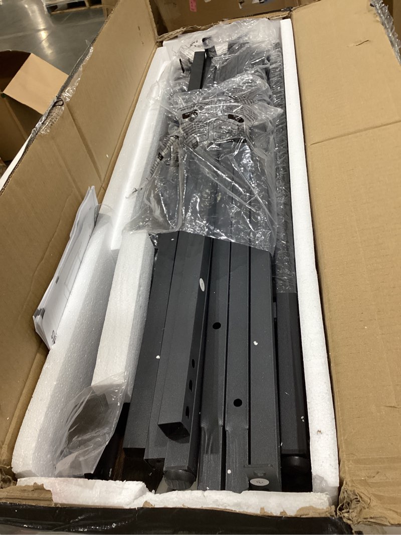 Condition photo showing Good Condition for metal table, black