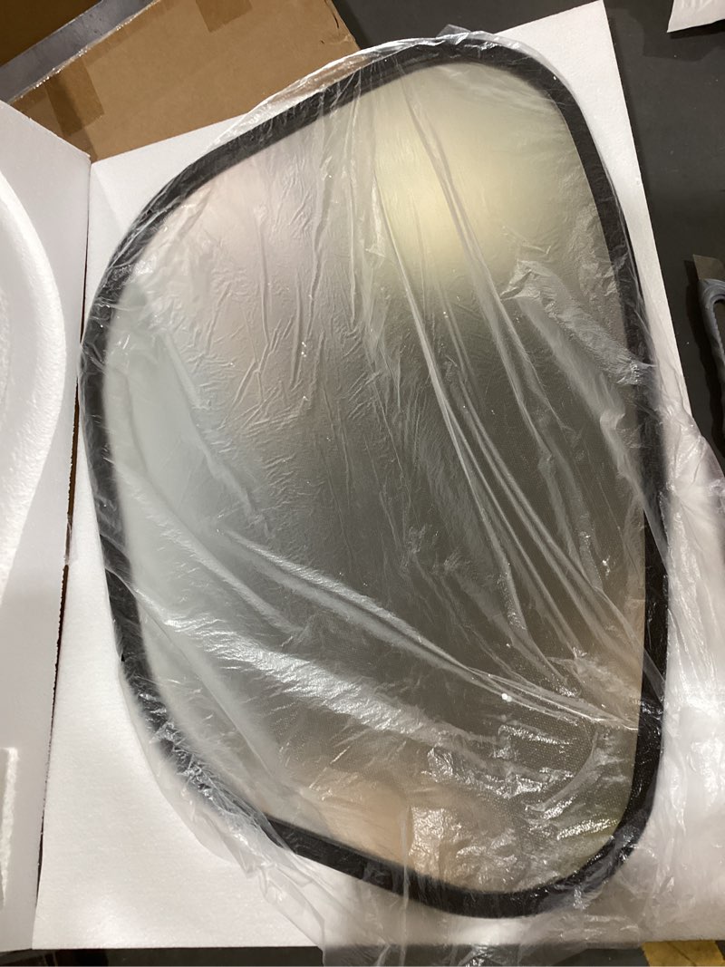oval mirror