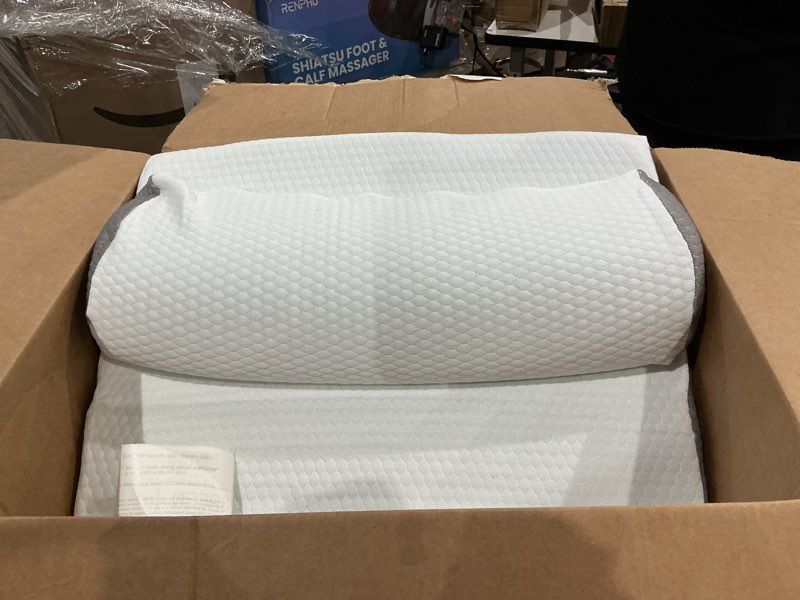 Condition photo showing Good Condition for bedluxe wedge pillow headboard, 3pcs orthopedic bed wedge pillows set for after surgery, adjustable pillow wedge for acid reflux&back pain relief, sleeping, back pillow for bed sitting up, white/grey