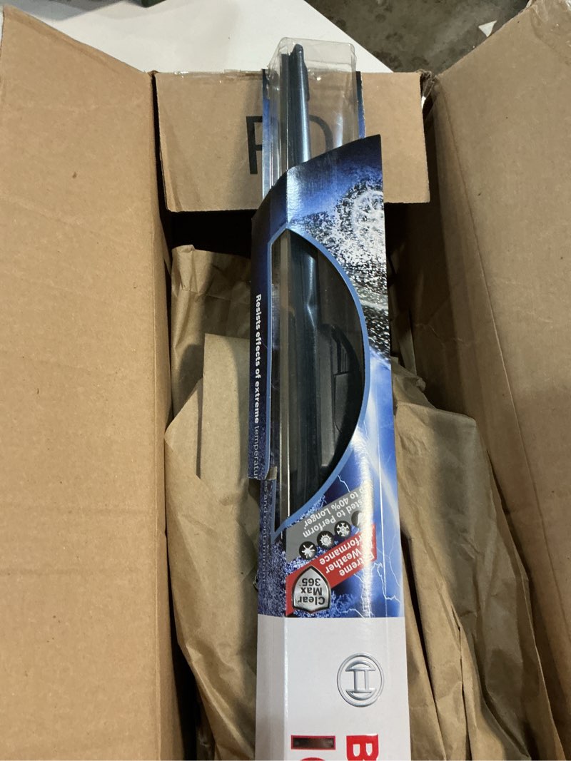 Condition photo showing New/Like New for bosch 18a icon premium beam wiper blade, 18”-single