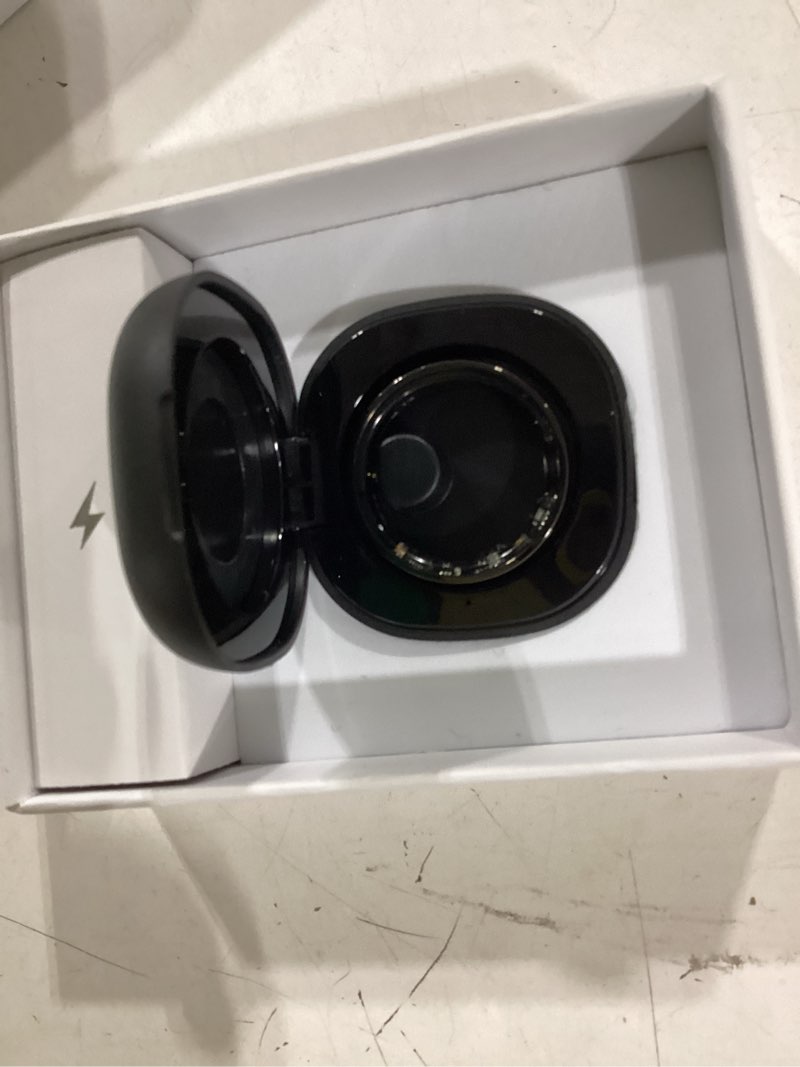 Condition photo showing Good Condition for | no app subscription, vibration alerts, sleep, fitness & heart rate, 14-day battery life,
