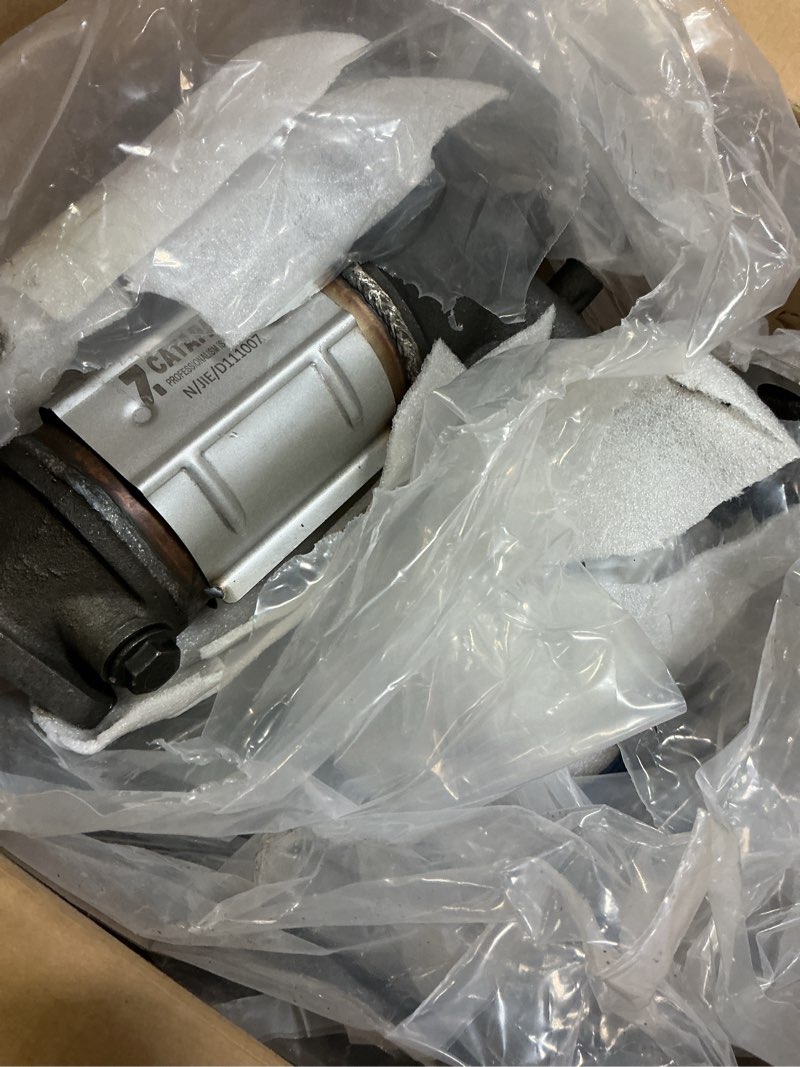Condition photo showing As Is for Catalytic Converters Compatible with Hyundai Santa Fe 2007-2009,Kia Optima 2006-2008,Kia Rondo 2007-2009,Left Right 2.7L(EPA Compliant)