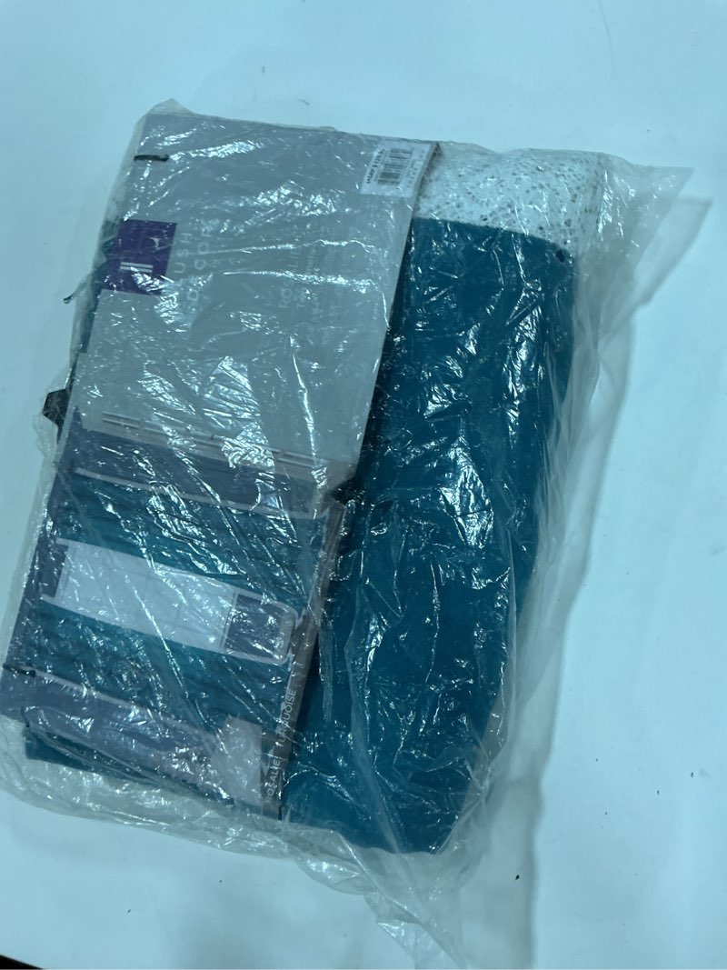 https://lotting-media.assets.bidfta.com/lotting_e8835908-9a24-4d60-8bc6-e7aabe8e5d2b