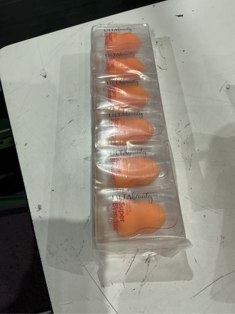 Condition photo showing New/Like New for ulta beauty large sponge super blender, 6pk