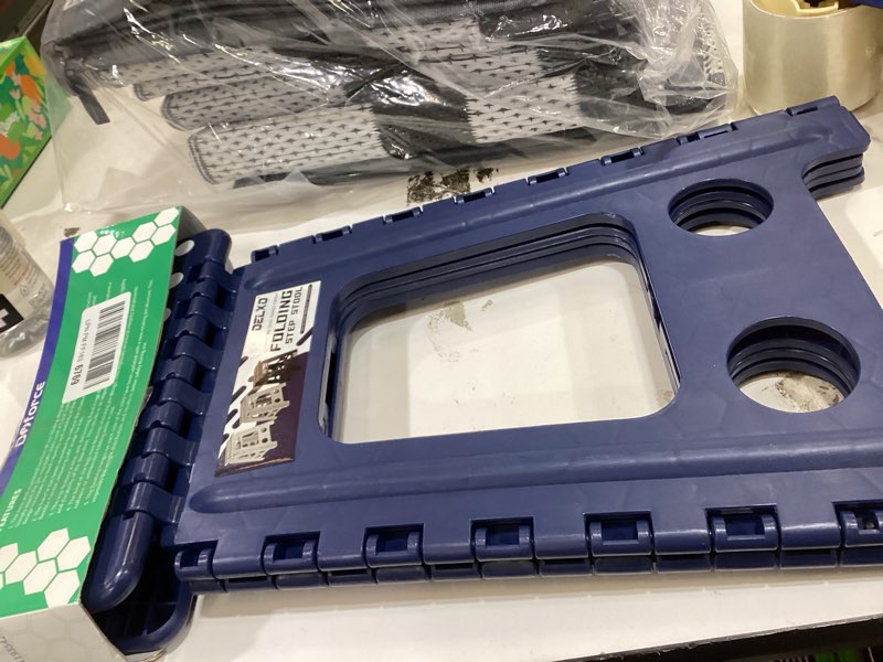 Condition photo showing Good Condition for Delxo Folding Step Stool 17.5 Inch,Heavy Duty Step Stools for Adults,Non Slip Folding Stool with Handle,Premium Portable Foldable Step Stool for Kitchen Bathroom Bedroom Up to 400LBS,(Royal Blue,1PC) Royal Blue 17.5 Inch