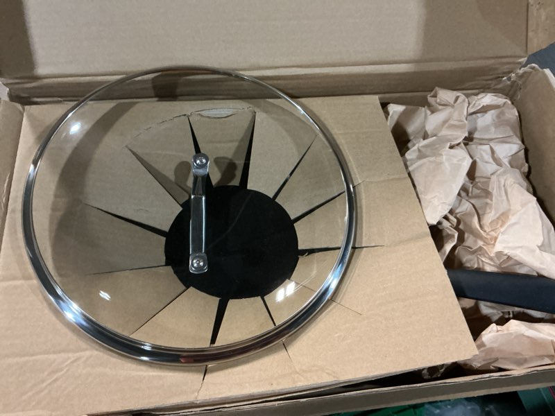 Condition photo showing Good Condition for Le Creuset Essential Non-stick Ceramic Sauté Pan with Glass Lid, 4 ¼ qt. 4.3 Quarts