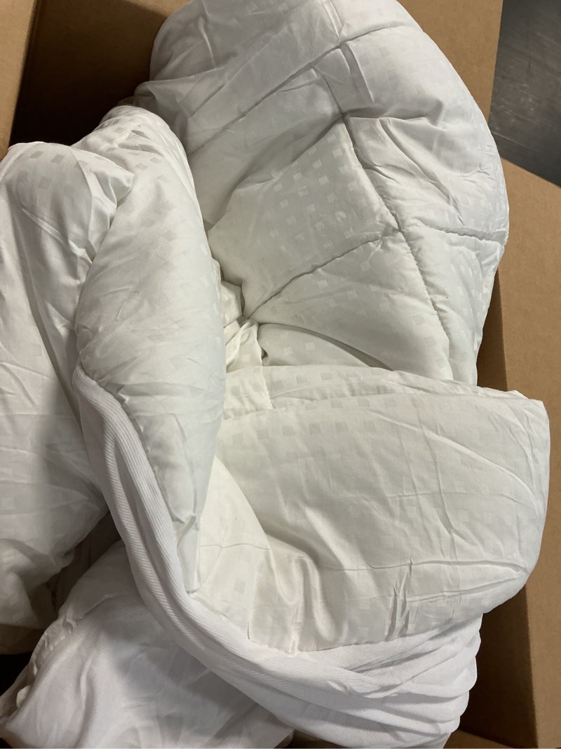Condition photo showing As Is for (size unknown ) easeland rv short mattress pad pillow top quilted fitted cooling mattress protector cover topper cotton 8-21\" deep pocket (, white) white short