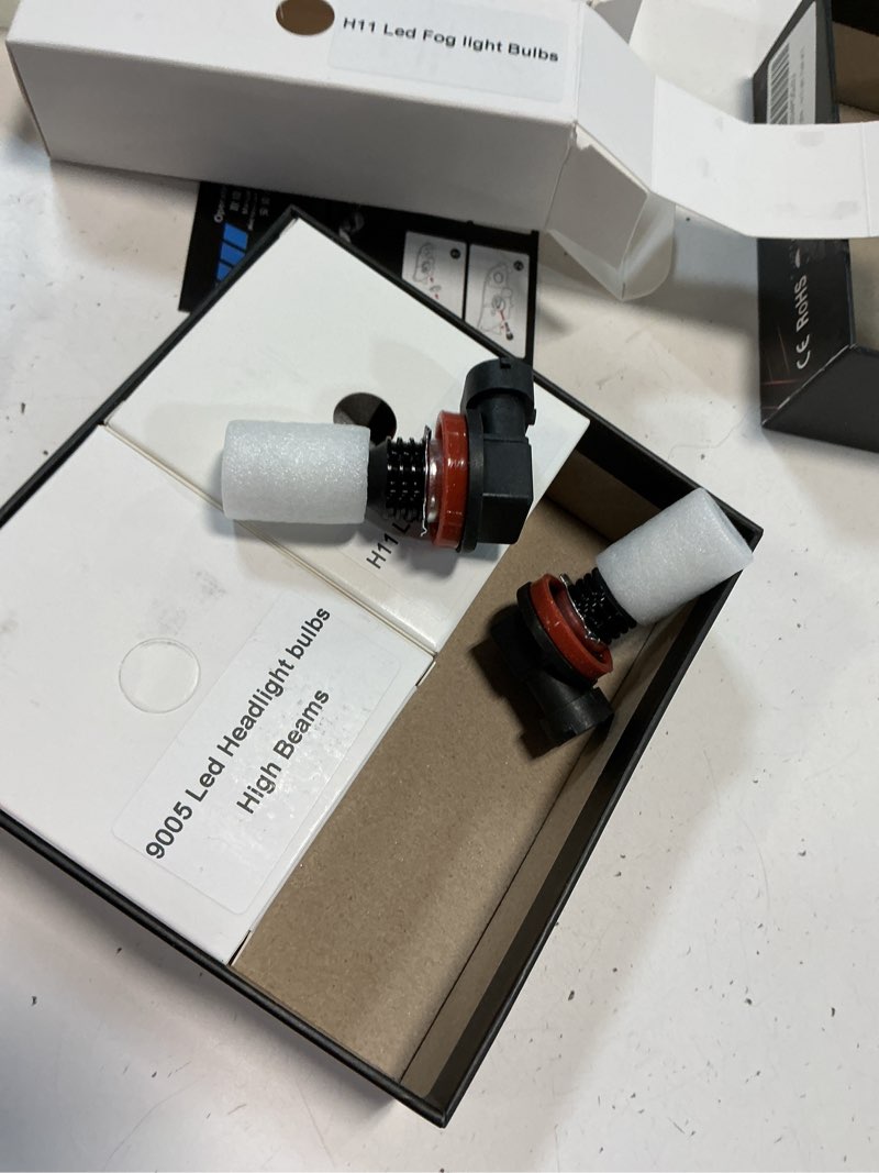 Condition photo showing Good Condition for Lights Fit For Honda Odyssey 2011-2020, 9005 High Beam H11 Low Beam H11 Fog Light Bulbs, High Power 6500K White Light, Pack of 6 for Honda Odyssey 2011-2020 (6 Pack)